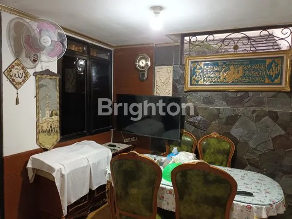 image RUMAH HADAP SELATAN DI CLUSTER SEINE - CITRA SENTUL RAYA\N (3)