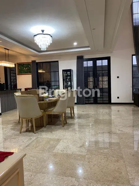 image RUMAH MEWAH MONACO FULL FURNISHED DI KOTA WISATA CIBUBUR (6)