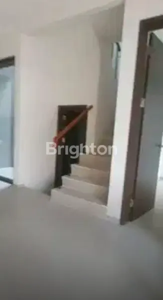 image RUMAH 2 LANTAI – CLUSTER FORTUNE SPRING, GRAHA RAYA BINTARO \UD83C\UDFE1\NHUNIAN NYAMAN, LOKASI STRATEGIS & LINGKUNGAN PREMIUM (4)