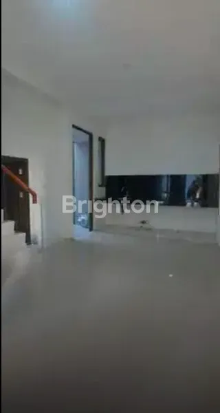 image RUMAH 2 LANTAI – CLUSTER FORTUNE SPRING, GRAHA RAYA BINTARO \UD83C\UDFE1\NHUNIAN NYAMAN, LOKASI STRATEGIS & LINGKUNGAN PREMIUM (2)