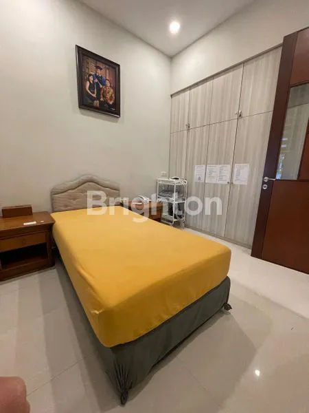 image RUMAH BAGUS 3 LANTAI SIAP HUNI FURNISH TAMAN ARIES JAKARTA BARAT (5)