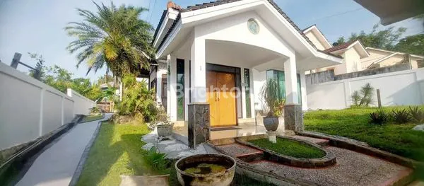 image RUMAH MEWAH BLUE SAPHIRE RESIDENCE DEKAT DENGAN BANDARA SEPINGGAN (3)