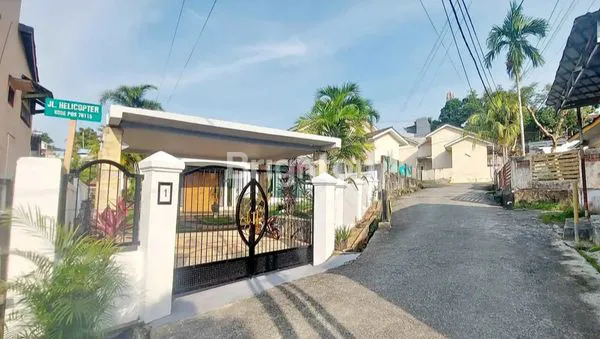 image RUMAH MEWAH BLUE SAPHIRE RESIDENCE DEKAT DENGAN BANDARA SEPINGGAN (1)