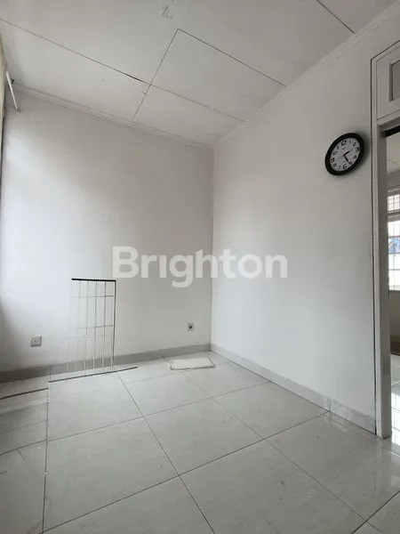 image TAMAN HIMALAYA,LIPPO KARAWACI TANGERANG (3)