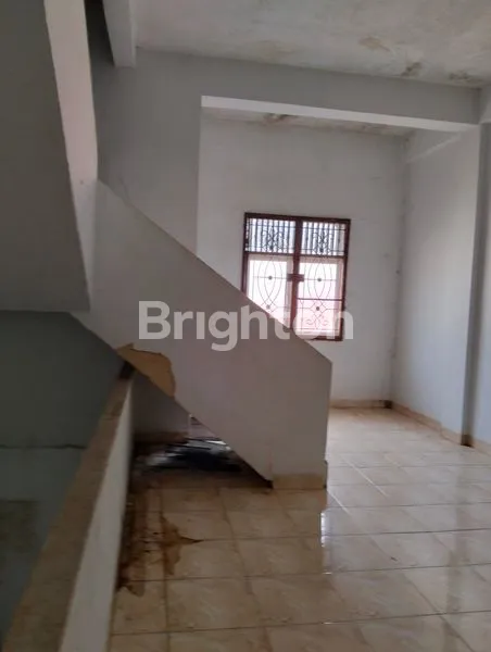 image RUKO 3 LANTAI SIAP USAHA, LOKASI PREMIUM (4)