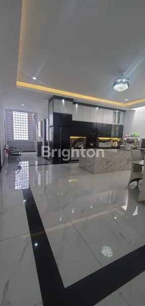 image RUMAH MEWAH 3 LANTAI DI PURI GARDENA, LUAS & SIAP HUNI (5)