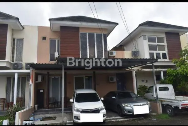 image RUMAH 2 LANTAI DI EVERGREEN DE PARC, JALAN LEGA 3 MOBIL (1)