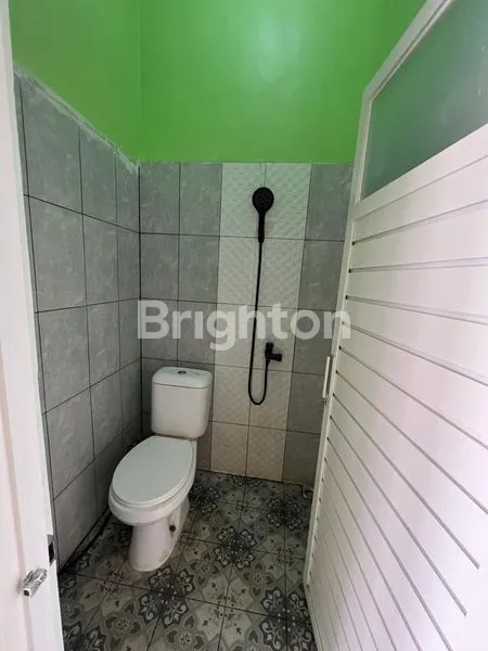 image DIJUAL RUMAH KOS AKTIF FULL FURNISH PREMIUM 2 LANTAI AREA MERJOSARI SELANGKAH KE UB POLTEK UNISMA ITN KAMPUS KAMPUS UNIVERSITAS TERNAMA DI KOTA MALANG (4)