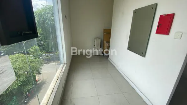 image RUKO STRATEGIS MERUYA, 4 LANTAI, DEKAT TOL & MALL (8)