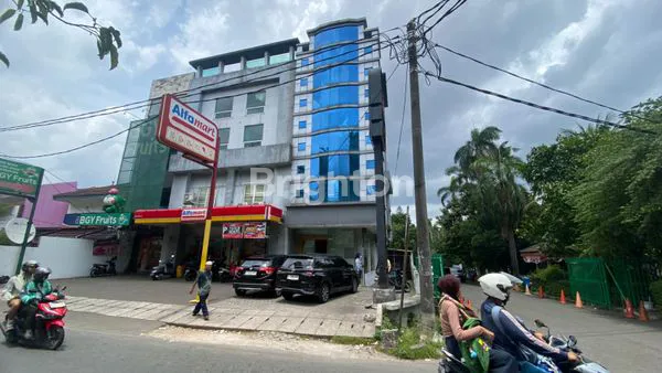 image RUKO STRATEGIS MERUYA, 4 LANTAI, DEKAT TOL & MALL (1)