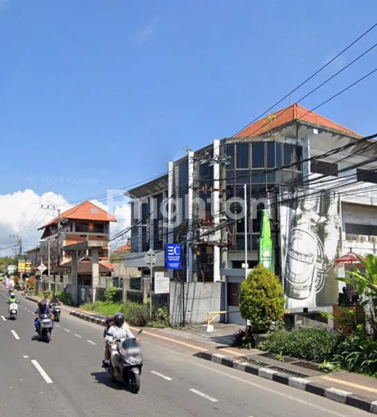 image GEDUNG PREMIUM 3 LANTAI DI JL. IMAM BONJOL, LOKASI STRATEGIS (1)