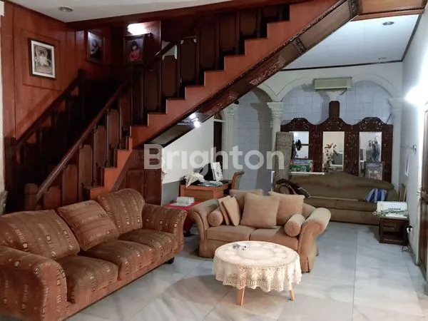 image RUMAH LUAS ASRI PONDOK PINANG JAKARTA SELATAN HARUS TERJUAL  (6)