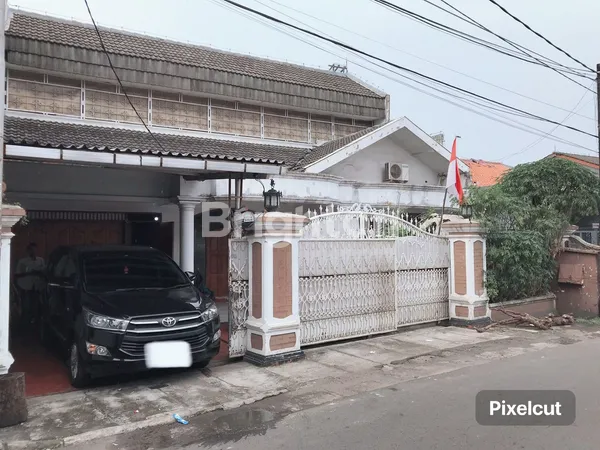 image RUMAH LUAS ASRI PONDOK PINANG JAKARTA SELATAN HARUS TERJUAL  (1)
