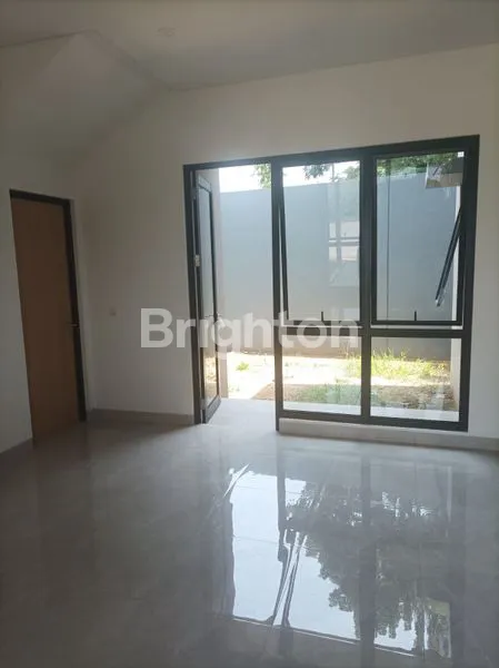 image HUNIAN MODERN GRAND FREJA BSD, 4 KAMAR, SIAP HUNI (3)