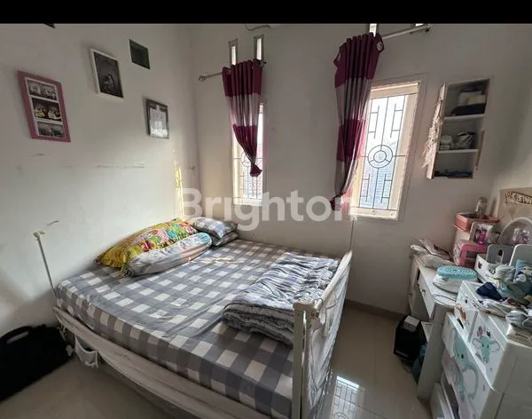 image RUMAH BAGUS SIAP HUNI DI PONDOK KACANG BARAT TANGERANG SELATAN  (4)