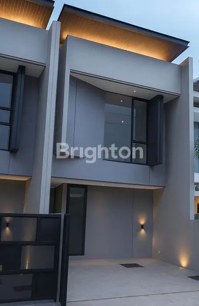 image RUMAH MEWAH 2 LANTAI SHM DI RUNGKUT MAPAN (1)