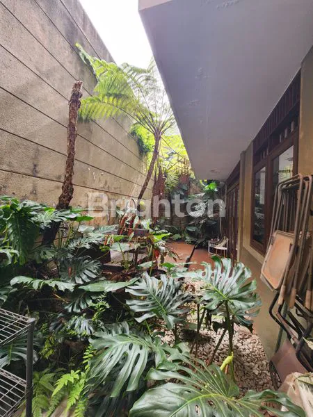 image RUMAH 2 LANTAI MODERN DI SETIABUDI, SHM, SIAP HUNI (8)