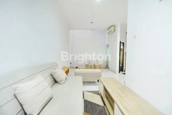 image DIJUAL RUMAH DI GREEN SERPONG BINTARO (2)