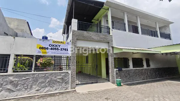 image RUMAH 2 LANTAI SIAP HUNI DIDALAM PERUMAHAN DEKAT JL ADISUCIPTO (1)