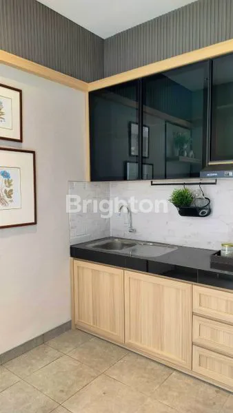 image RUMAH BARU 2 LANTAI FULLY FURNISHED CEMOROKANDANG  DEKAT TOL SAWOJAJAR (8)