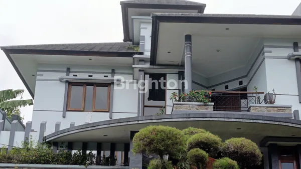 image RUMAH MEWAH SAYAP DAGO BANDUNG (5)