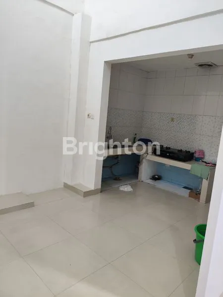 image RUMAH DURI KOSAMBI JAKARTA BARAT ASRI DAN AMAN DENGAN ONE GATE SYSTEM (6)