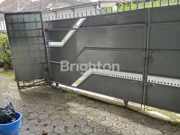 image RUMAH 3 LANTAI LT 116M² DI PAMOYANAN, BANDUNG (2)