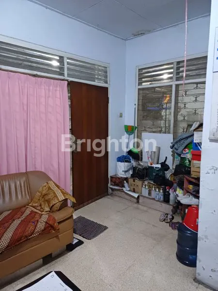 image TANAH BONUS RUMAH TERAWAT 1LT HARGA DIBAWAH NJOP  COCOK BUAT KOS -KANTOR  JALAN 2MOBIL HAYAM WURUK JAKARTA PUSAT (2)