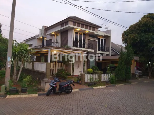 image HUNIAN STRATEGIS 4KT DI CIBUBUR COUNTRY, SIAP HUNI (1)