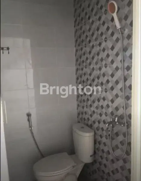 image RUMAH 2 LANTAI LOKASI PREMIUM (3)