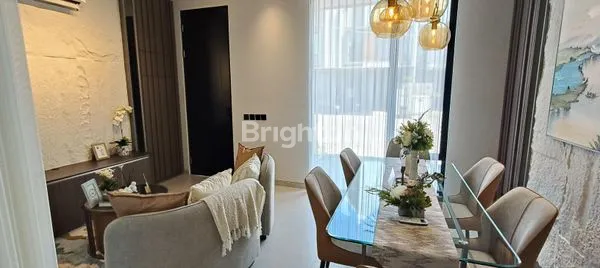 image RUMAH 2 LANTAI EX RUMAH CONTOH SURABAYA TIMUR (4)