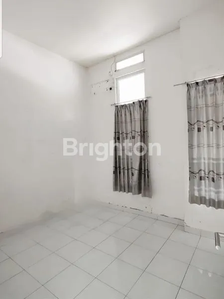 image DIJUAL RUMAH SIAP HUNI DI PERMATA CIMANGGIS DEPOK (2)