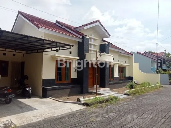 image RUMAH SIAP HUNI 3 KT JALAN GODEAN (2)