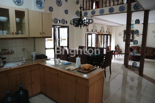 image RUMAH MEWAH SAYAP DAGO BANDUNG (6)