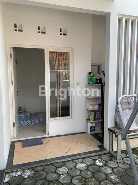 image RUMAH 2 LANTAI DI TASIKMADU KOTA MALANG, DEKAT MALL & KAMPUS BRAWIJAYA (5)