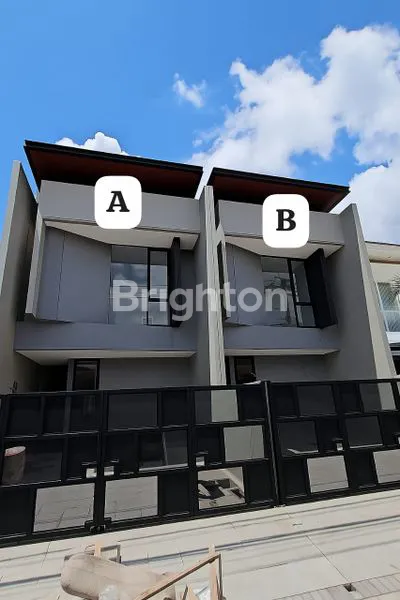 image RUMAH 2 LANTAI MODERN MINIMALIS READY JUNI 2026 RUNGKUT PANDUGO SELANGKAH KE MERR (2)