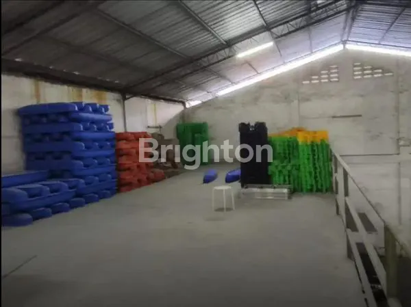 image GUDANG STRATEGIS HOOK, AKSES TRUK MUDAH DI JAKARTA BARAT (5)