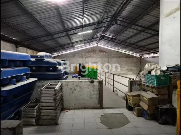 image GUDANG STRATEGIS HOOK, AKSES TRUK MUDAH DI JAKARTA BARAT (4)