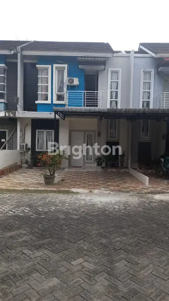 image VILLA 2 LANTAI SIAP HUNI DI KOMPLEKS ZEQUITA - JAMIN GINTING (1)