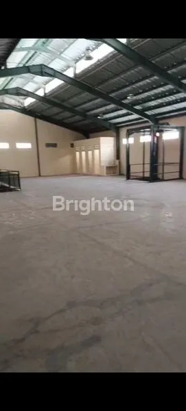 image GUDANG 2 LANTAI DAERAH STRATEGIS BANDENGAN JAKARTA UTARA  (1)