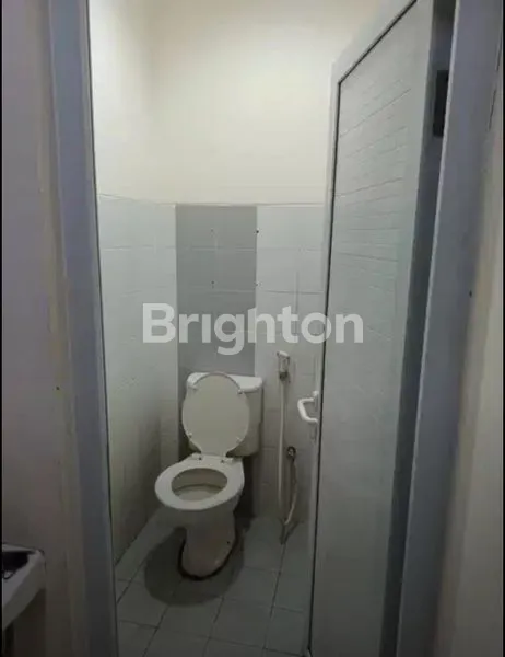 image RUMAH SIAP HUNI DEKAT STASIUN CISAUK TANGERANG SELATAN (4)