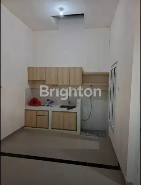 image RUMAH SIAP HUNI DEKAT STASIUN CISAUK TANGERANG SELATAN (1)