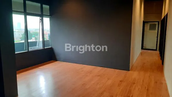 image DI SEWAKAN OFFICE SPACE FOR RENT GEDUNG 6 LANTAI DI MAMPANG PRAPATAN (7)