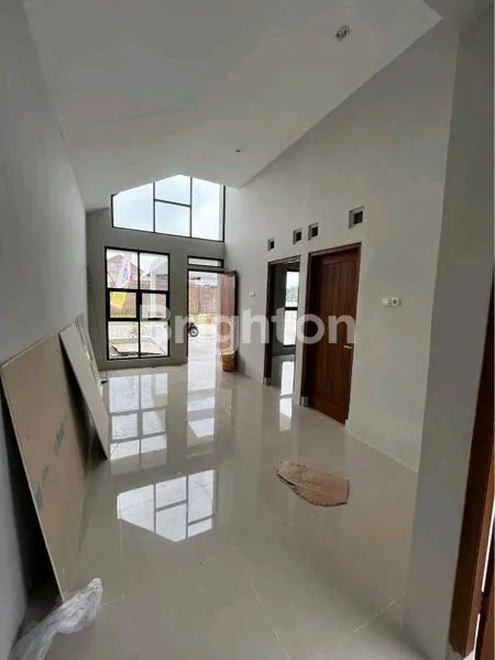 image RUMAH PRIMARY DI KAWASAN MANGESTI GENTAN (3)