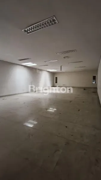 image RUMAH / RUANG USAHA STRATEGIS KOTA KEDIRI  (4)