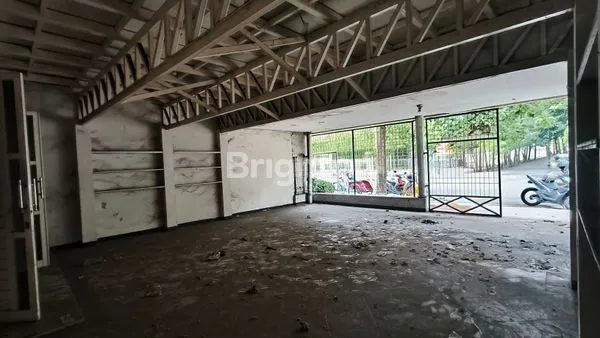 image RUMAH / RUANG USAHA STRATEGIS KOTA KEDIRI  (2)