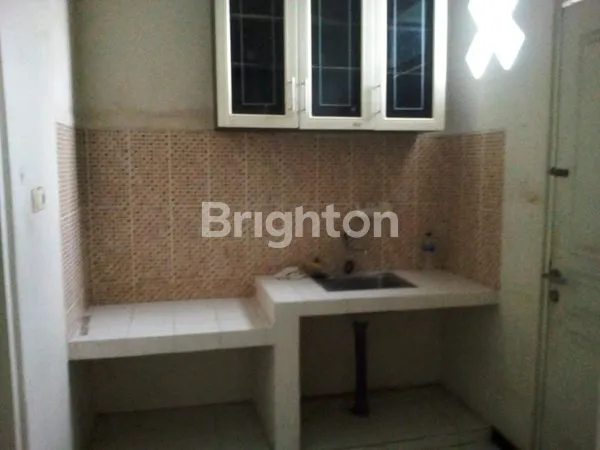 image RUMAH SUKOLILO PARK REGENCY HOOK SURABAYA (2)