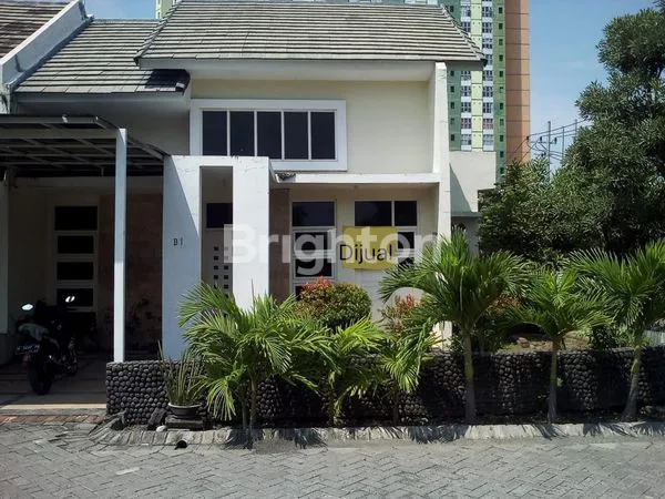 image RUMAH SUKOLILO PARK REGENCY HOOK SURABAYA (1)