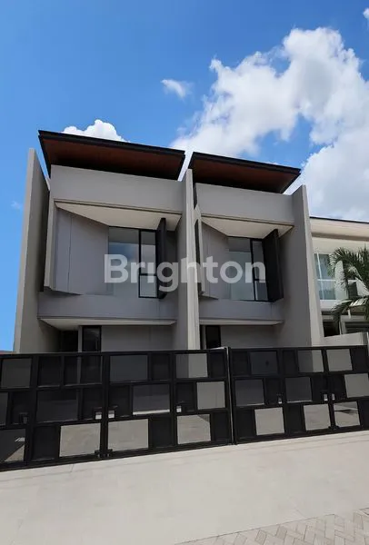 image RUMAH BARU 2 LANTAI PANDUGO (1)