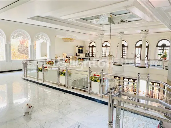 image RUMAH MEWAH RAYA DHARMAHUSADA INDAH (3)